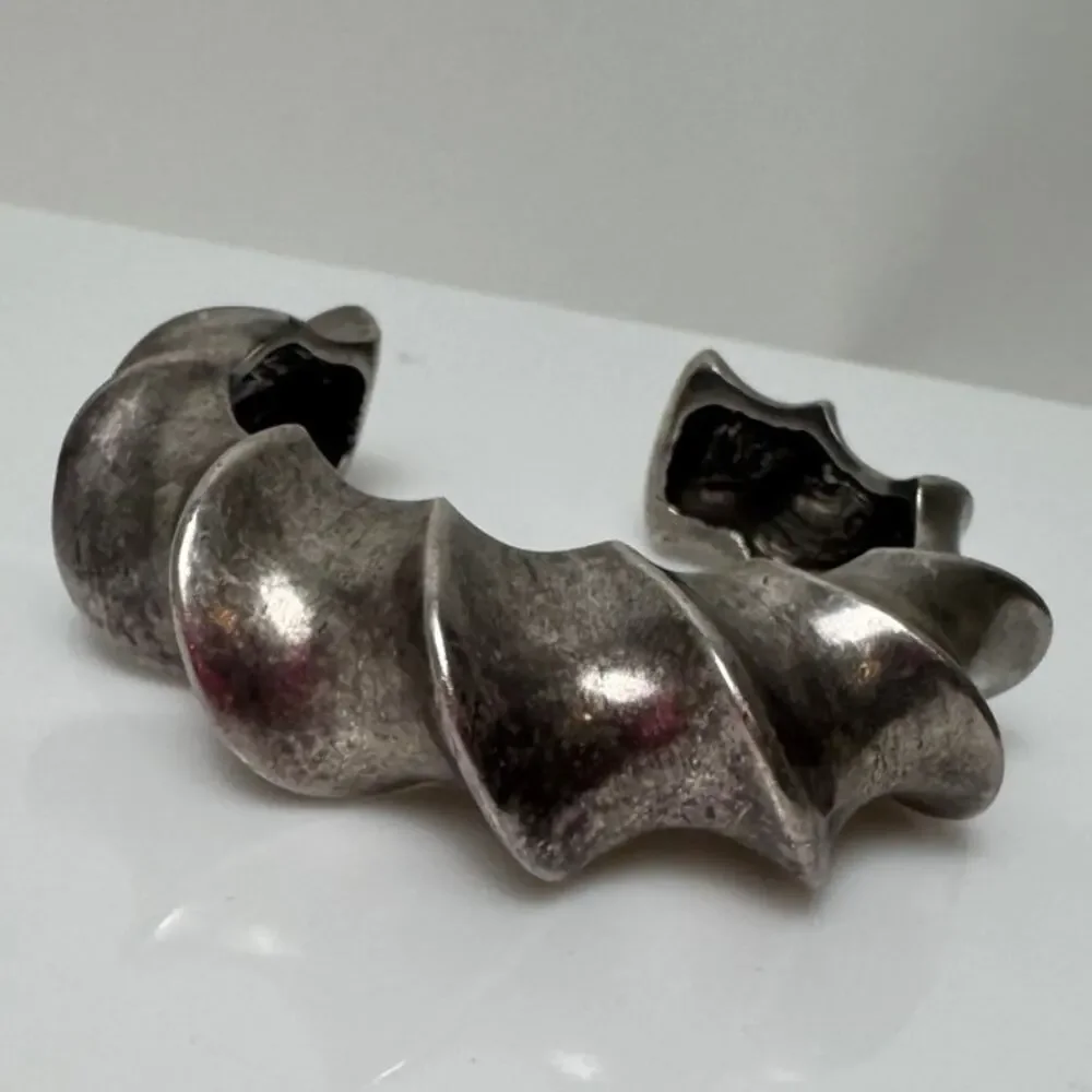 Doug Paulus Signed Silver Cuff Bracelet NWOT Sculptural Designer Jewelry